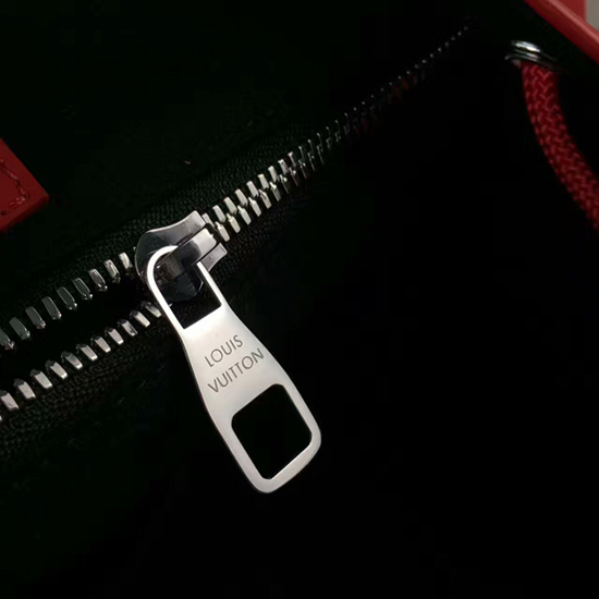 Replica Louis Vuitton x Supreme Bumbag M53418 Epi Leather For Sale