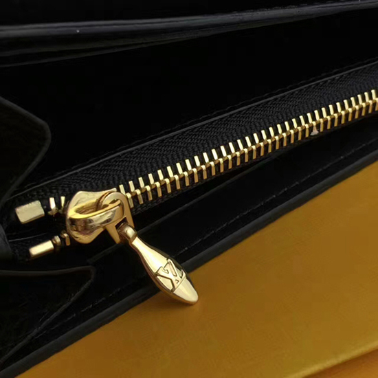 Louis Vuitton Capucines Wallet M64551 Taurillon Leather
