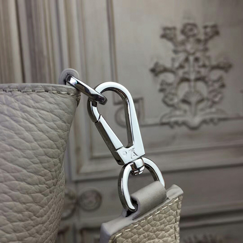 Louis Vuitton Pernelle M54779 Taurillon Leather