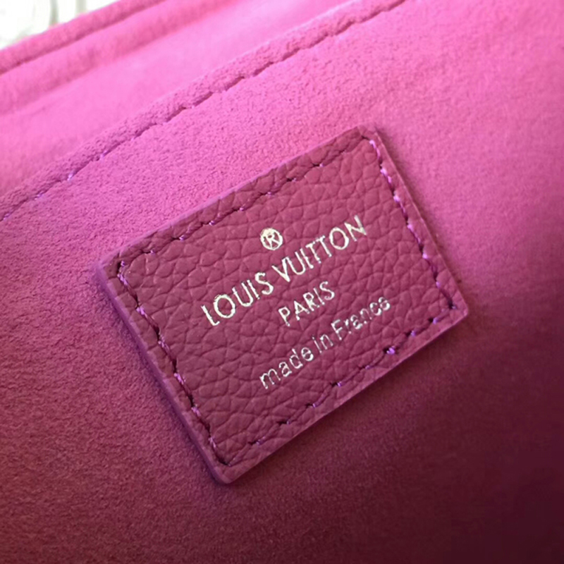 Louis Vuitton My LockMe M54997 Taurillon Leather