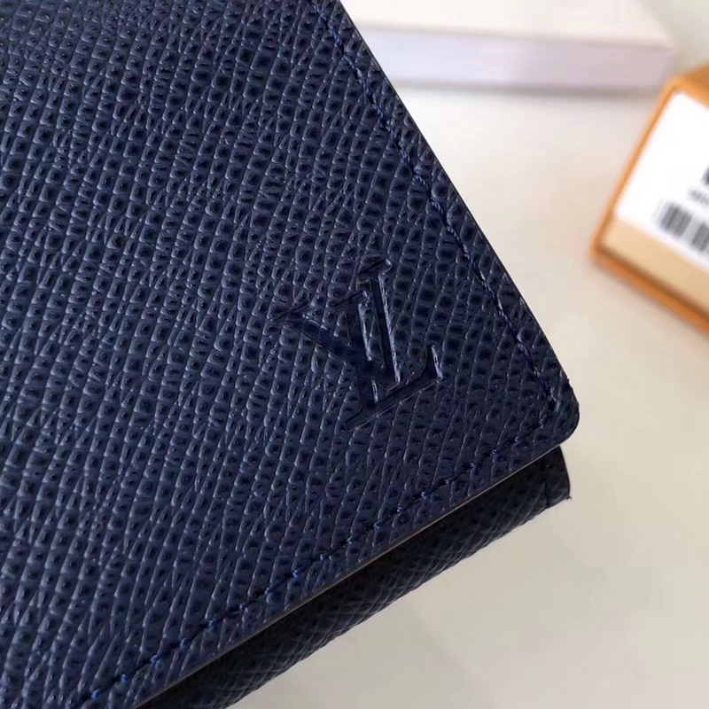Louis Vuitton Enveloppe Carte de Visite M64022 Taiga Leather