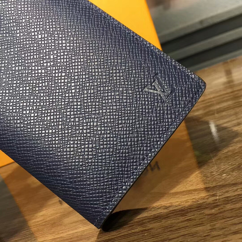 Louis Vuitton Brazza Wallet M30161 Taiga Leather
