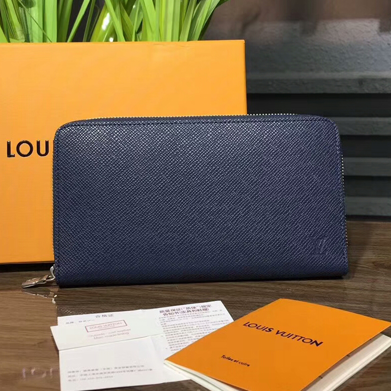 Louis Vuitton Zippy Organizer M30169 Taiga Leather