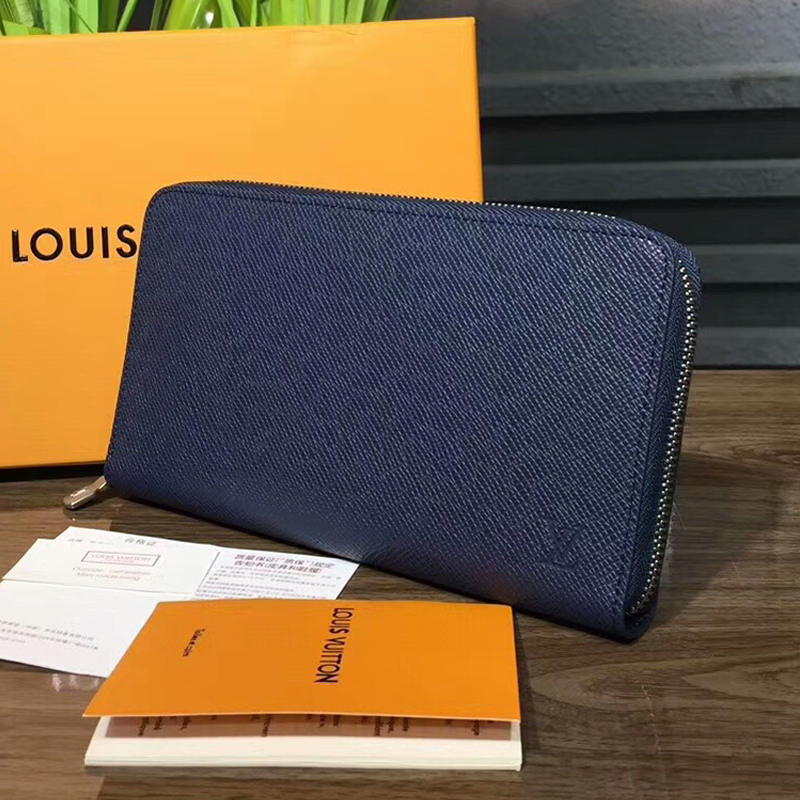 Louis Vuitton Zippy Organizer M30169 Taiga Leather