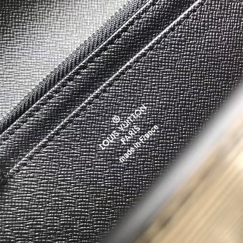 Louis Vuitton Twist Wallet M62052 Epi Leather