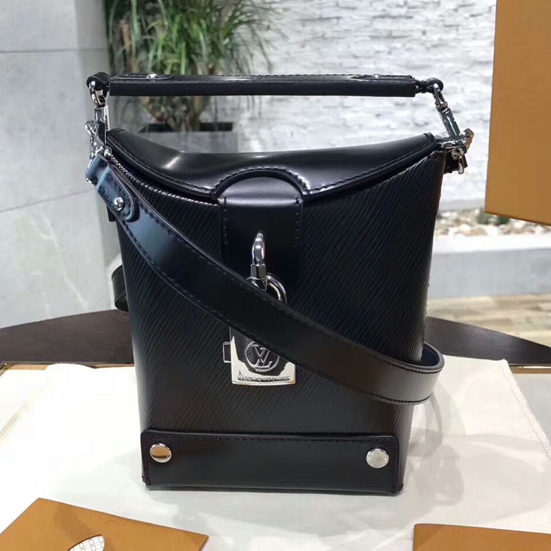 Louis Vuitton Bento Box M56038 Epi Leather