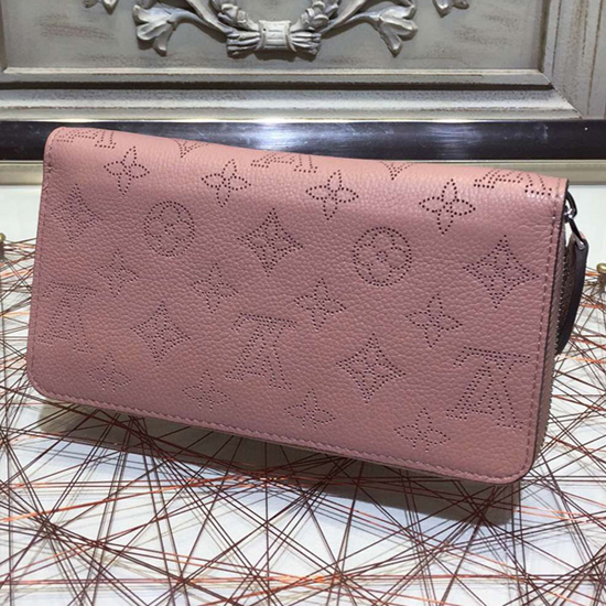 Louis Vuitton M58429 Zippy Wallet Mahina Leather