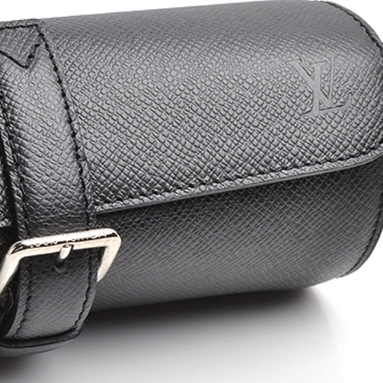 Louis Vuitton M32609 3 Watch Case Taiga Leather
