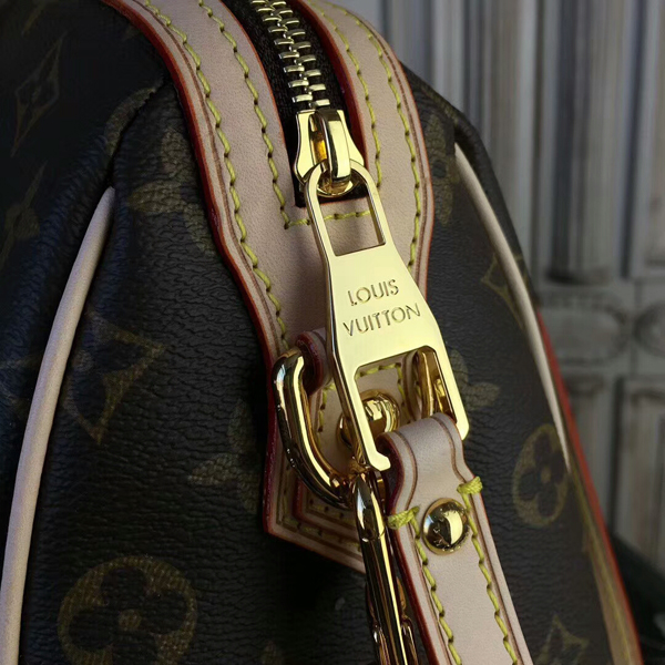 Louis Vuitton M40325 Retiro PM Shoulder Bag Monogram Canvas