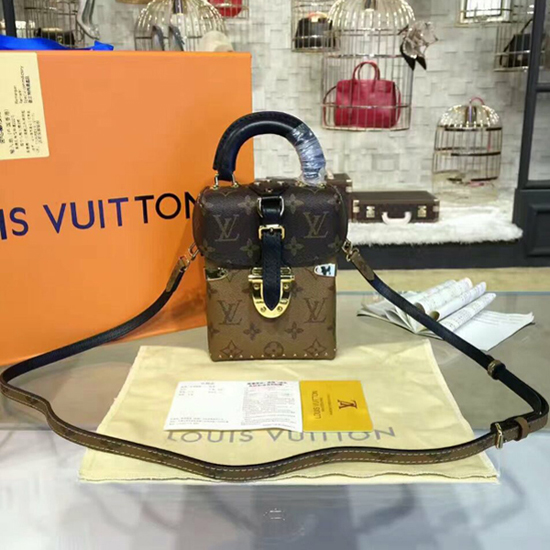 Louis Vuitton M42999 Camera Box Crossbody Bag Monogram Canvas