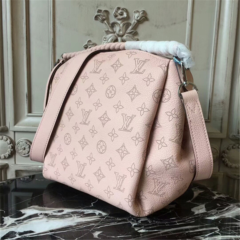 Louis Vuitton M51219 Babylone Chain BB Hobo Bag Mahina Leather