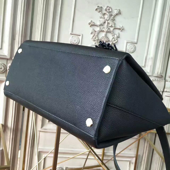 Louis Vuitton M54569 Lockmeto Tote Bag Soft Calf Leather