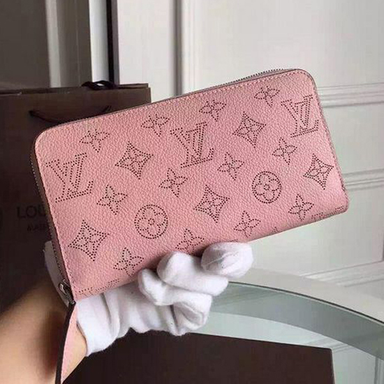 Louis Vuitton M61868 Zippy Wallet Mahina Leather