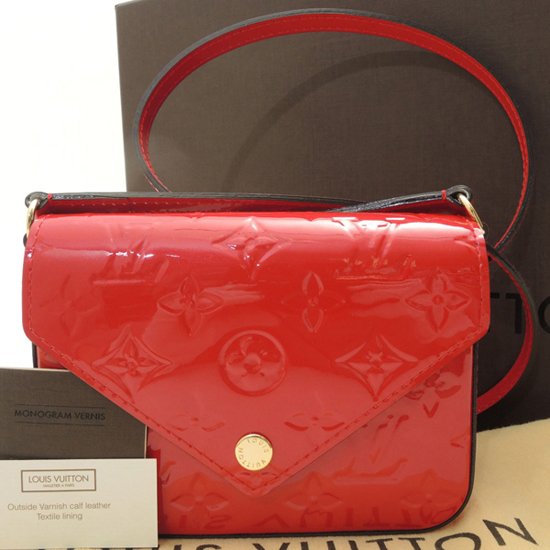 Louis Vuitton M90282 Mini Sac Lucie Crossbody Bag Monogram Vernis