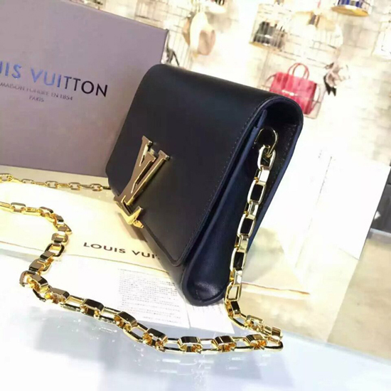 Louis Vuitton M94335 Chain Louise GM Crossbody Bag Taurillon Leather