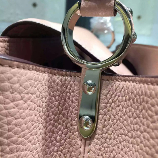 Louis Vuitton M94471 Capucines MM Tote Bag Taurillon Leather