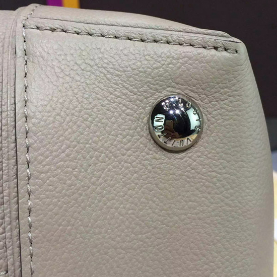 Louis Vuitton M94593 Lockit MM Tote Bag Taurillon Leather