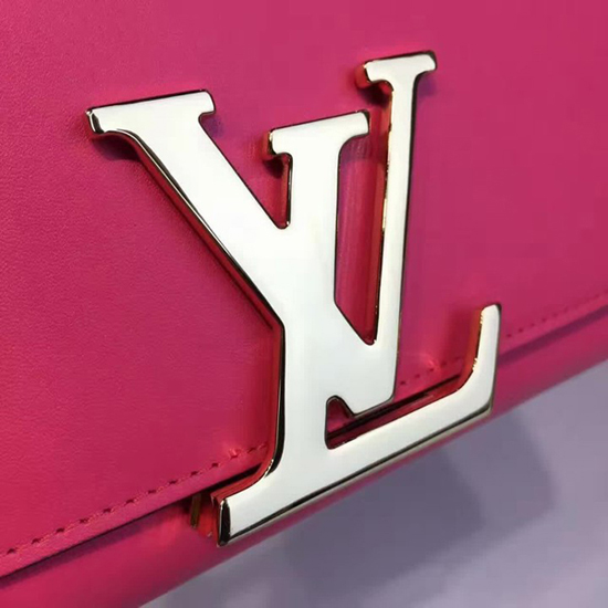 Louis Vuitton M94687 Chain Louise GM Crossbody Bag Taurillon Leather