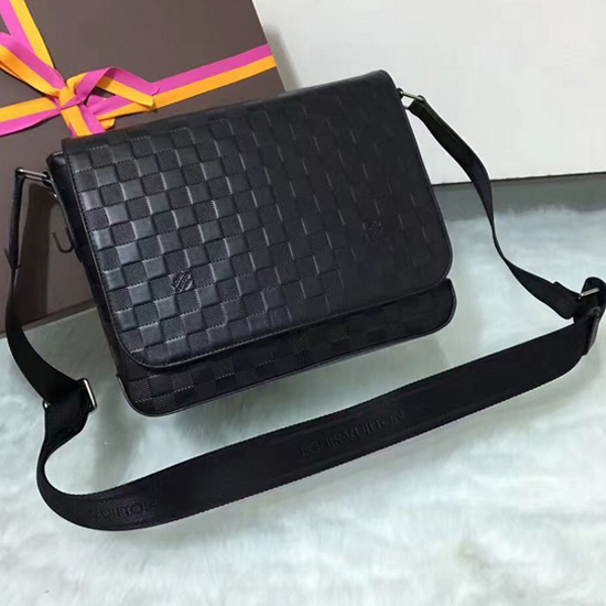 Replica Louis Vuitton N41286 District PM Messenger Bag Damier Infini Leather  For Sale