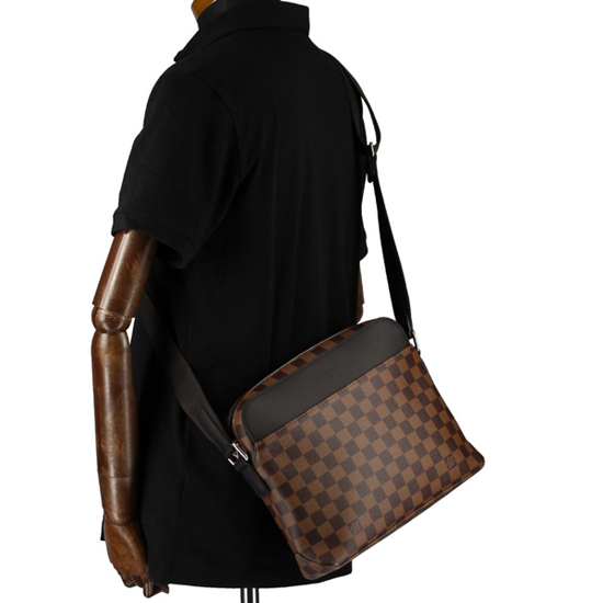 Louis Vuitton N41568 Jake Messenger PM Messenger Bag Damier Ebene Canvas